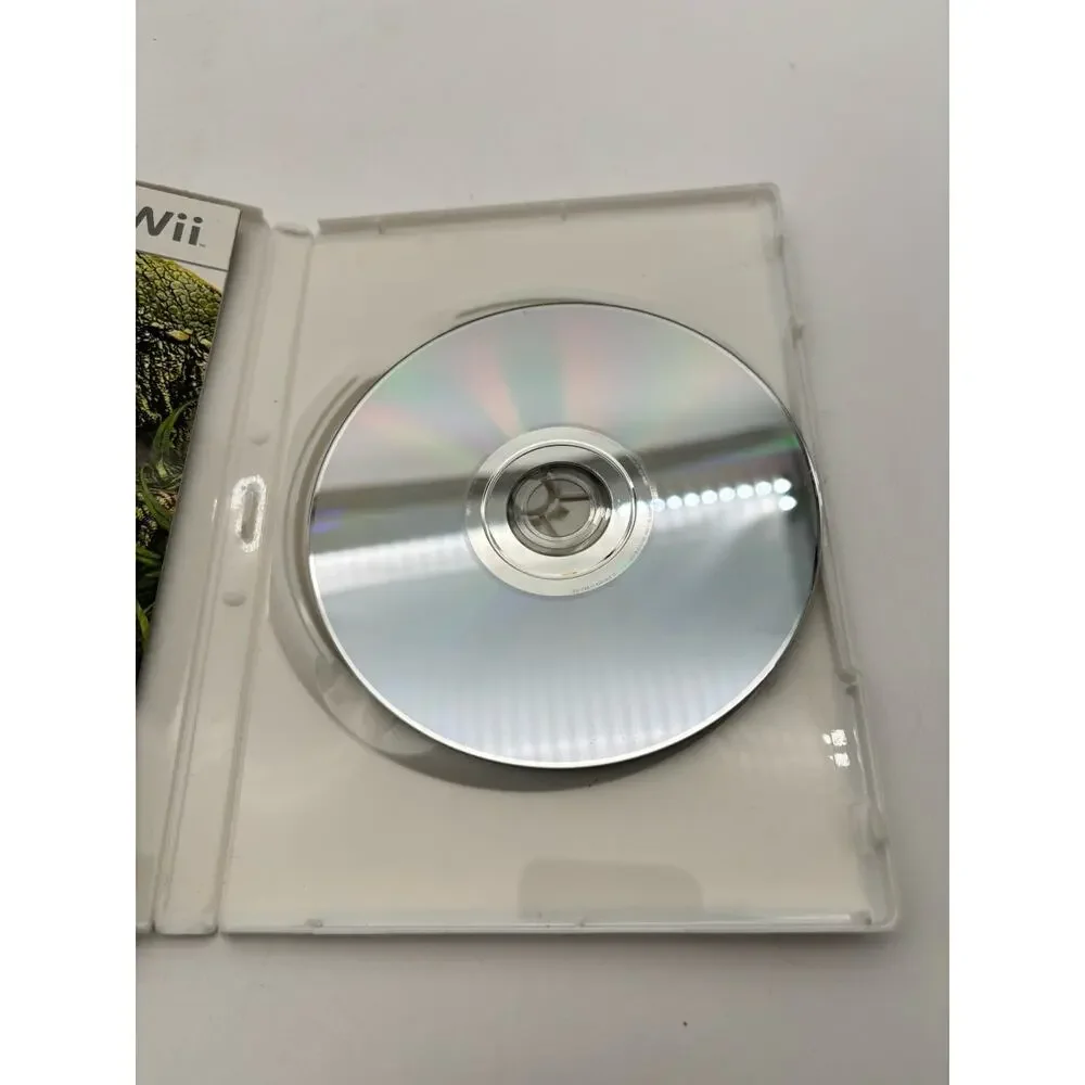 Jurassic: The Hunted (Nintendo Wii, 2009) Complete w/ Manual - Tested Working